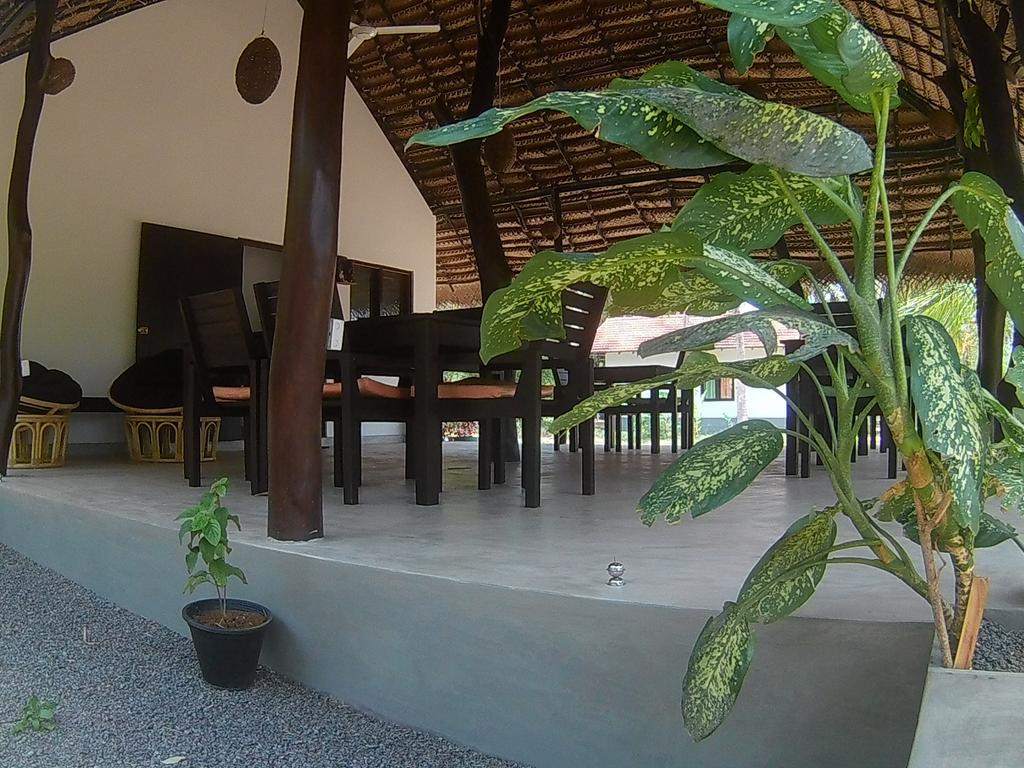 Chillenjoy Cabanas & Restaurant Hotel Tangalle Exterior foto