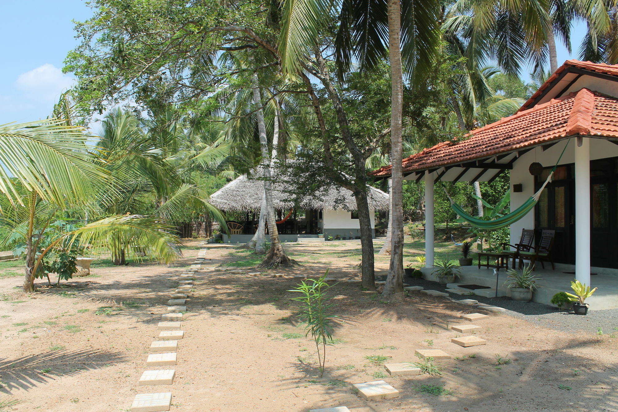 Chillenjoy Cabanas & Restaurant Hotel Tangalle Exterior foto