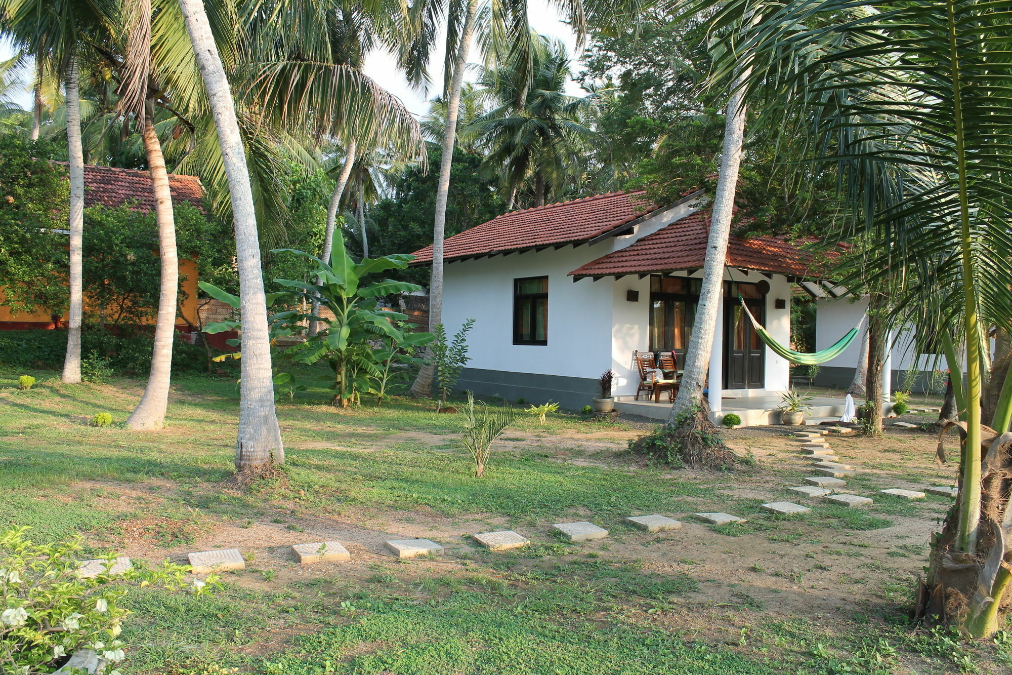 Chillenjoy Cabanas & Restaurant Hotel Tangalle Exterior foto